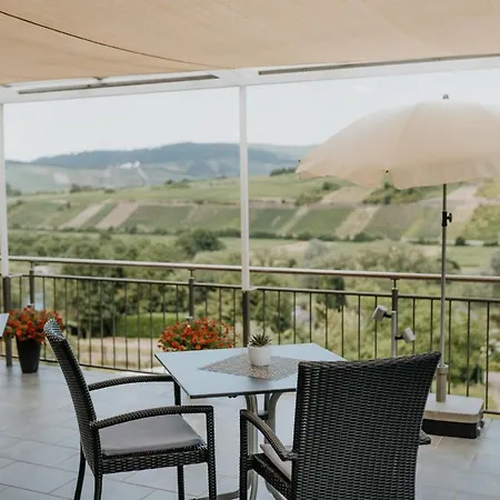 Апартаменты Haus Liane - Weingut Henrichs-roth *